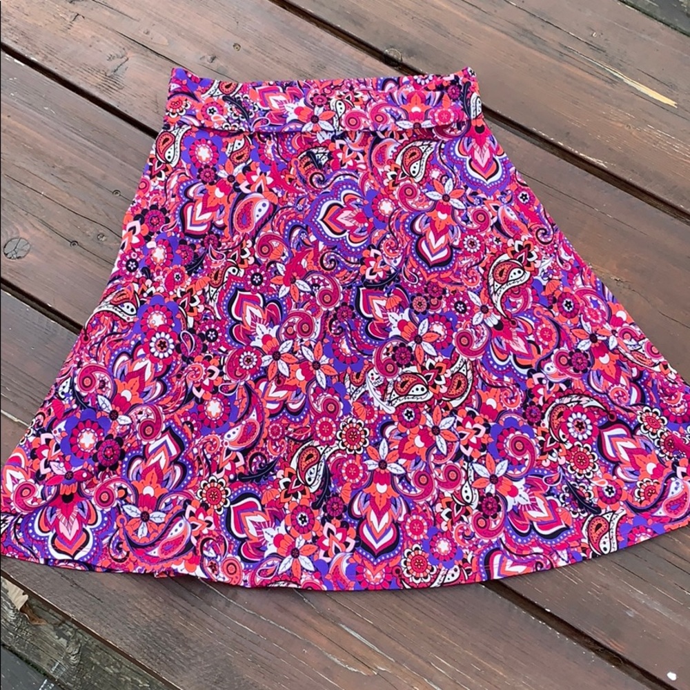 LuLaRoe Azure Skirt - Medium 💕💜
